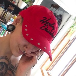 Harley Davidson red cap
